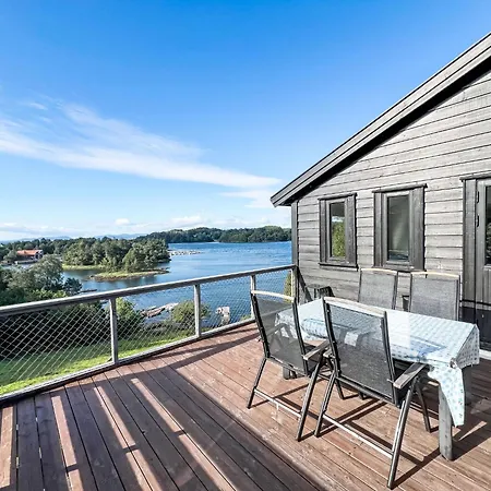 Lauvlid By Interhome * Tysnes