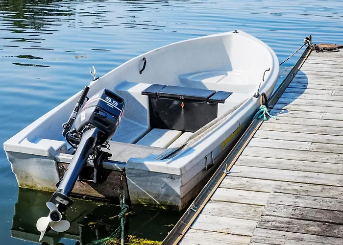 Lauvlid By Interhome Tysnes