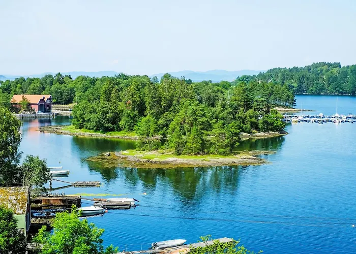 Lauvlid By Interhome * Tysnes