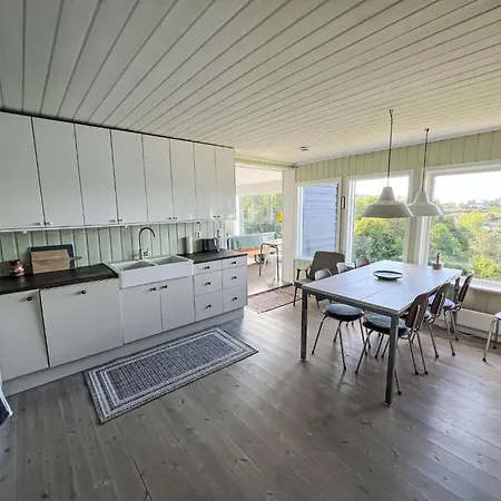 Lauvlid By Interhome Tysnes